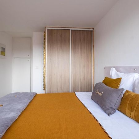 Honore Suite Saint Antoine ลียง ภายนอก รูปภาพ