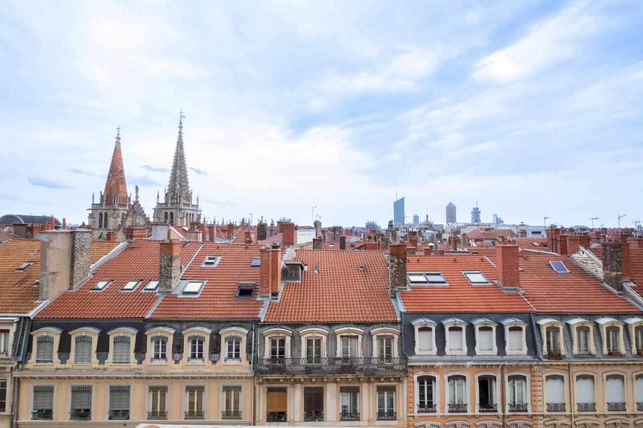 Honore Suite Saint Antoine ลียง ภายนอก รูปภาพ